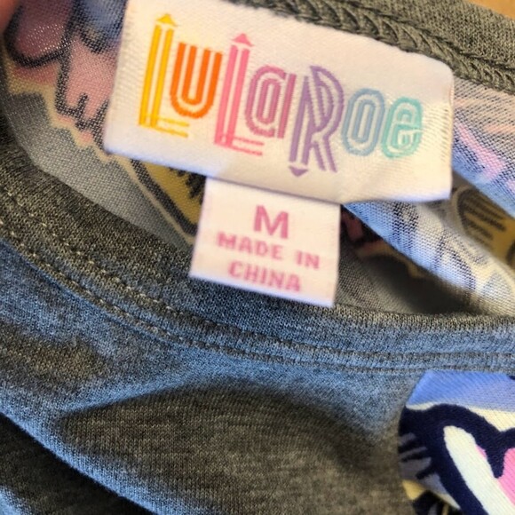 LULAROE Women's 3/4 Sleeve Medium Floral Gray Blue Abstract Knit Top Size Medium - Picture 4 of 5